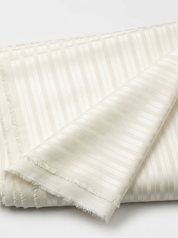 Tissu Satin de Coton à Rayures Verticales – Blanc Pur